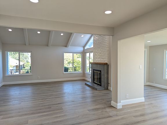 2nd image of 1303 Camino Linda Dr