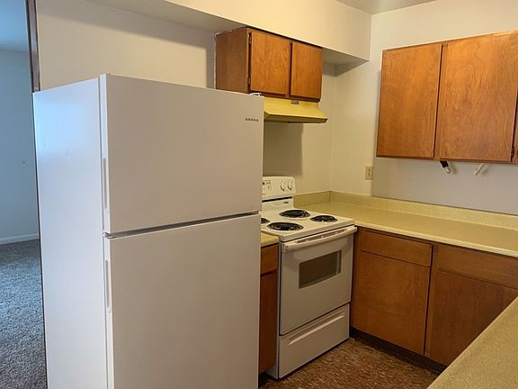 4th image of 1527 W Mountain Ave APT 4