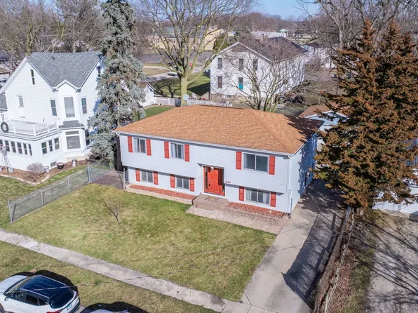 433 N Gage St, Somonauk, IL 60552