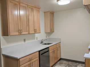 2229 Hawthorne St APT D, Forest Grove, OR 97116