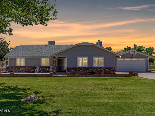 1551 E LONGHORN Drive, Chandler, AZ 85286