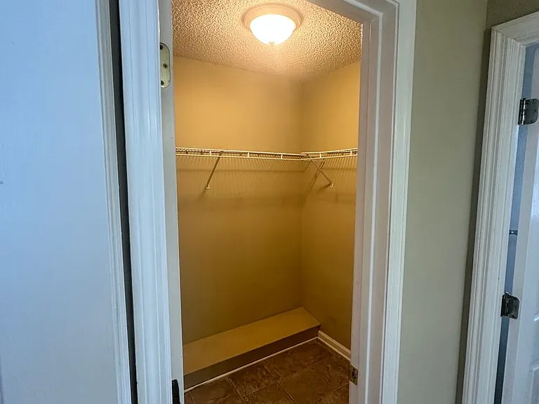 1763 Wayland Park Dr — Photo 23