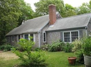 461 Pine St, Centerville, MA 02632
