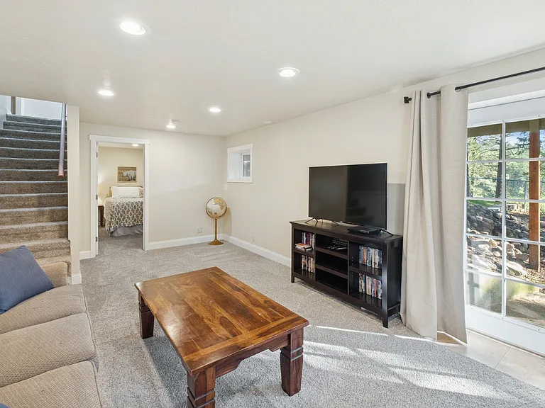 278 N Many Lakes Dr — Photo 28