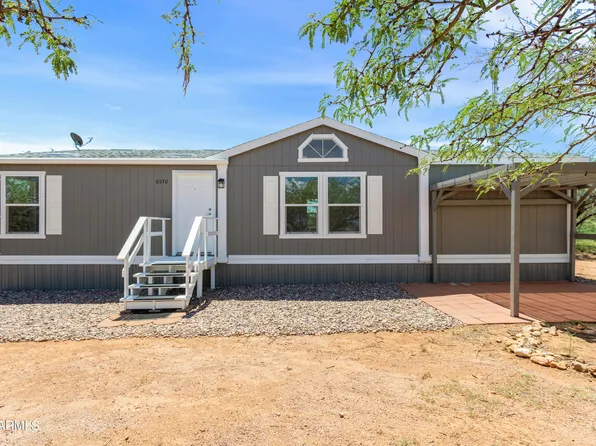 6570 S LA DONNA Lane, Hereford, AZ 85615