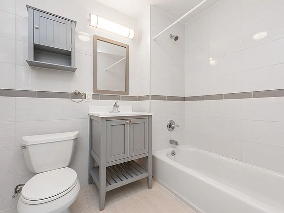 3rd image of 14-45 31st Ave #4C