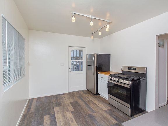 4th image of 725 40th St #0
