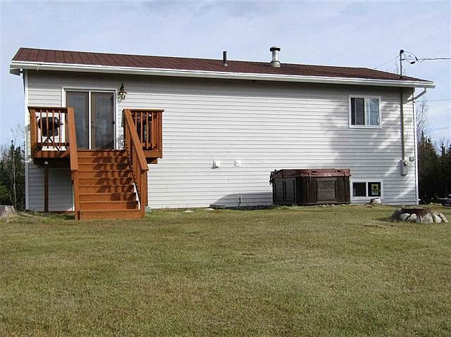 2nd image of 5658 Spruce Ln