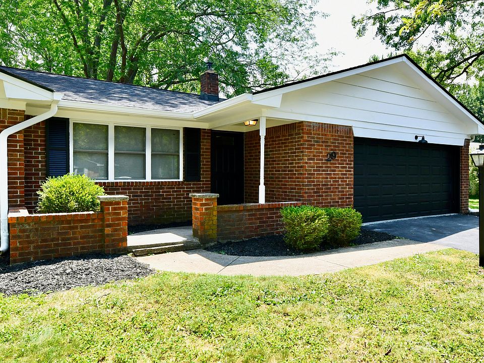 1st image of 29 Parkwood Dr