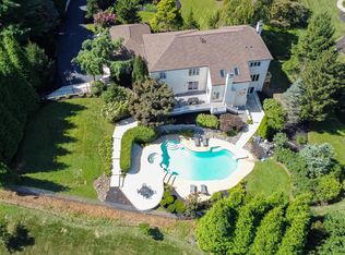 1199 Carrie Ln, West Chester, PA 19382