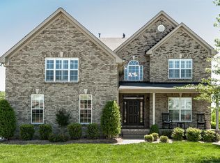 119 Pilot Knob Ln, Hendersonville, TN 37075