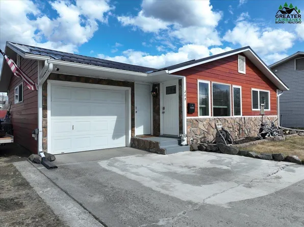 205 Bentley Dr, Fairbanks, AK 99701