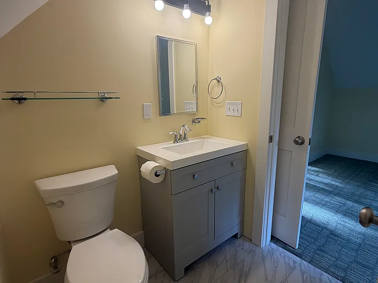188 Wall St — Photo 14