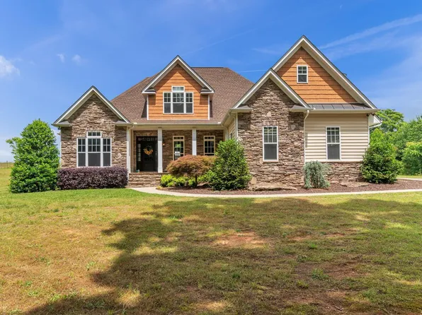 108 Coster Rd, Travelers Rest, SC 29690