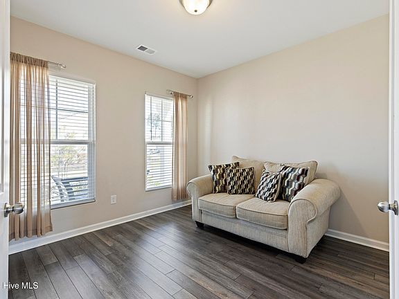 3rd image of 5120 Fortuna Drive