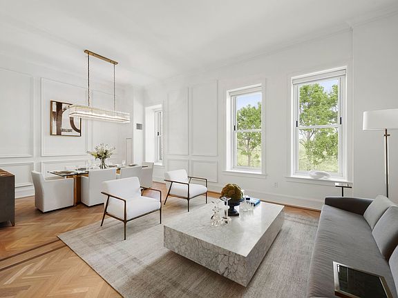 4th image of 1 Central Park S Unit 405