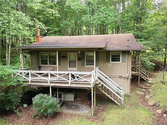 3rd image of 114 Cataloochee Ln