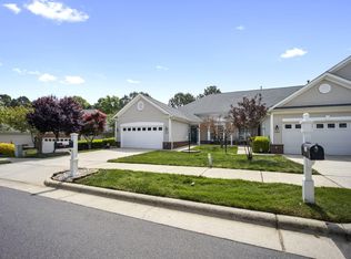 408 Sawgrass Hill Ct, Cary, NC 27519