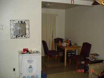 5th image of 2536 W Hayward Ave