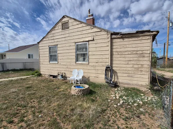 128 4th W, East Carbon, UT 84520