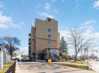 283 Fairway Rd N #90, Kitchener, ON N2A2P1