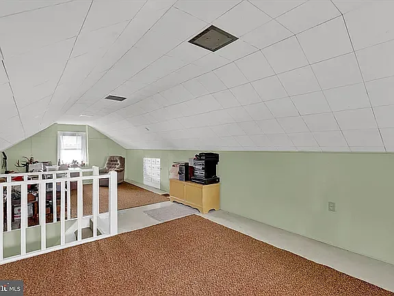 328 W Main St — Photo 6