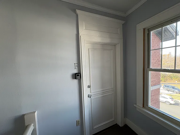 134 E 18th St #F — Photo 18
