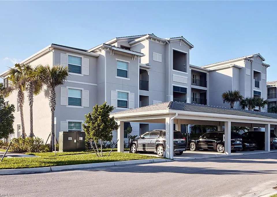5835 Double Eagle Cir #4744
