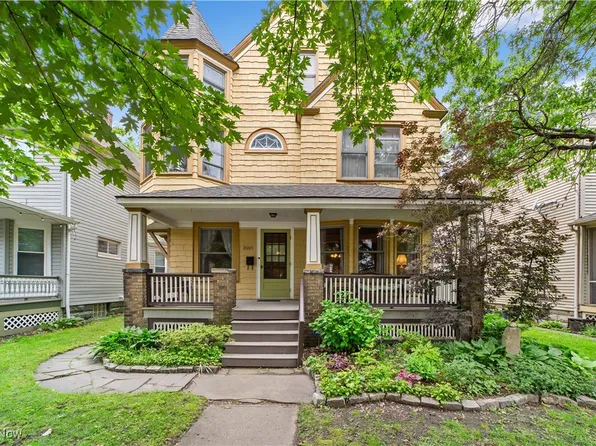 3018 W 12th St, Cleveland, OH 44113
