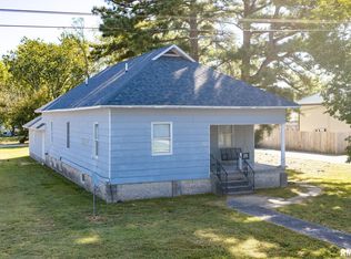 1103 N Monroe St, Marion, IL 62959