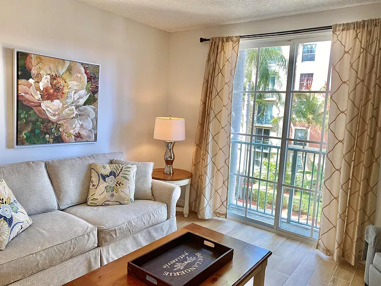 720 S Sapodilla Ave #312 — Photo 8