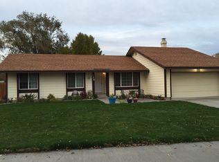 1726 W 17th Ave, Kennewick, WA