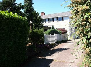 3500 NE 41st St, Seattle, WA 98105