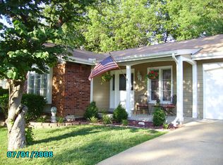 850 La Bonne Pkwy, Ballwin, MO