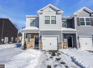 25 Katherine Dr, Burlington, NJ 08016