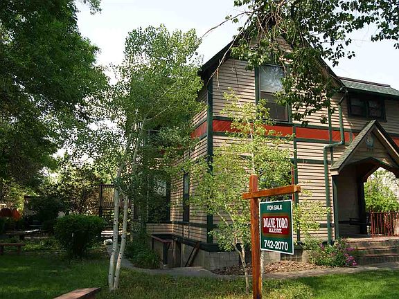 3rd image of 709 Grand Ave