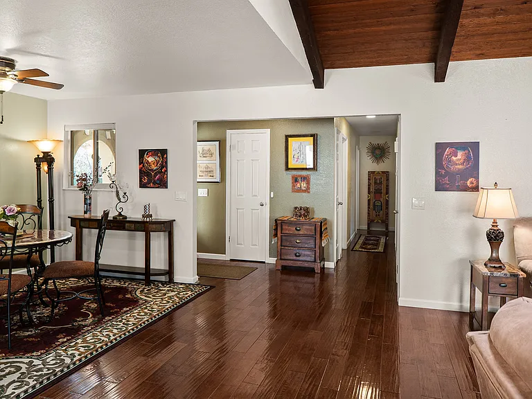 50 Pine Ct — Photo 10