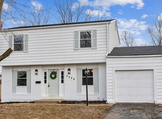 3302 Sundale Rd, Columbus, OH 43232