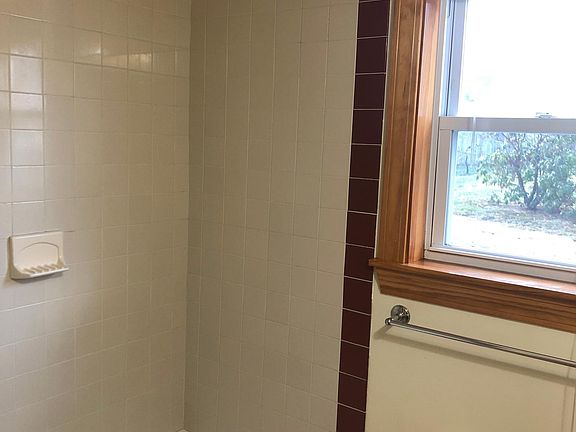 Full bath with window.