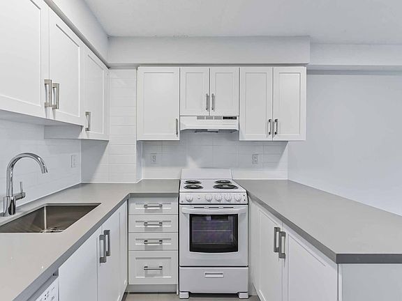 5th image of 250 Saint George St #1-Bedroom