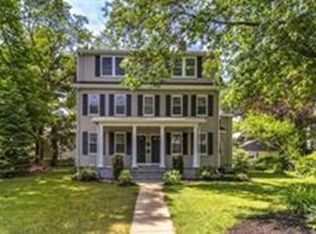69 Evergreen Ave #1, Auburndale, MA 02466