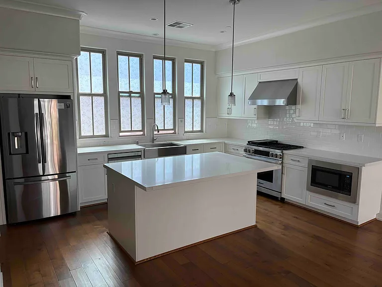 2343 Toledo Ter — Photo 14