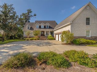 126 Riverwalk Dr, Brunswick, GA 31523