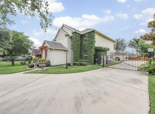 8435 Swiftwater Ln, Houston, TX 77075