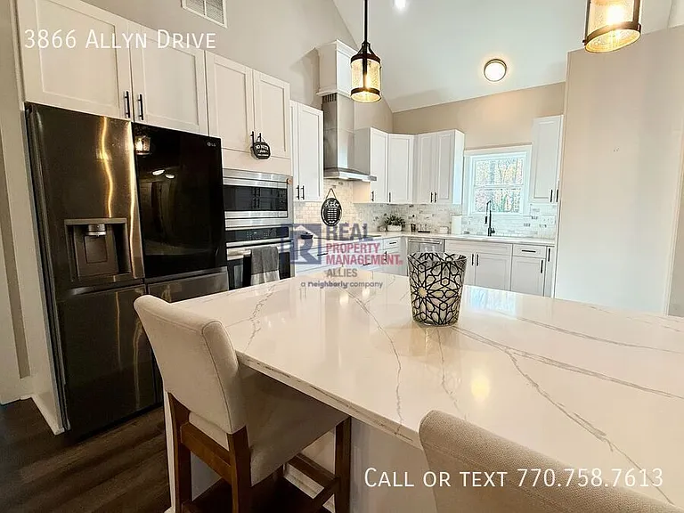 3866 Allyn Dr NW — Photo 6