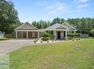 210 Lindsey Dr, Richmond Hill, GA 31324