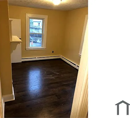 2 bed, 850 sqft, $2,600 — Photo 3