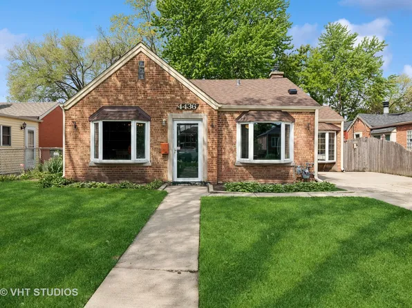4436 Kolze Ave, Schiller Park, IL 60176