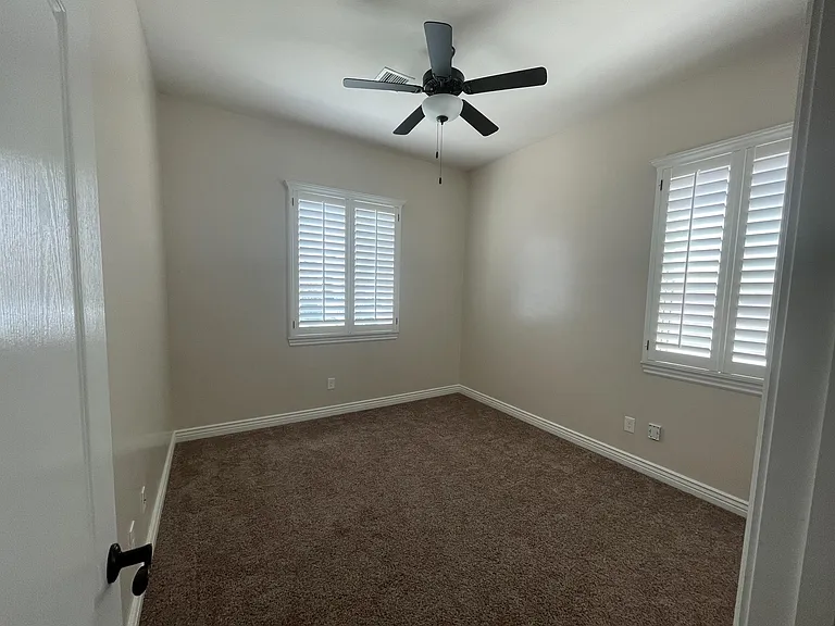 12357 Desert Dove Ave — Photo 32