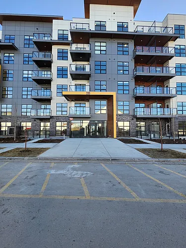 330 Dieppe Dr SW #104 Photo 1